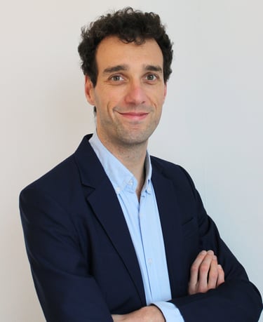 Alexis conseiller en gestion de patrimoine à Guidel