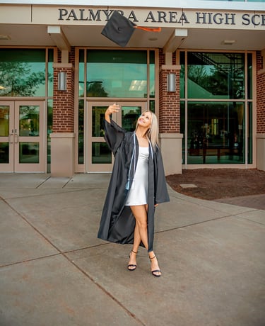 Hershey PA Senior Picture Photographer. Lancaster PA senior picture photographer. Manheim PA senior pictures