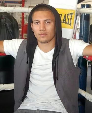 El Gato Jose Roman Garden Grove Pelos Garcia