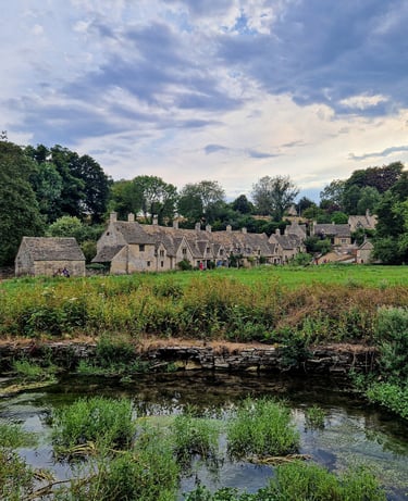 Arlington Row Bibury Cotswolds