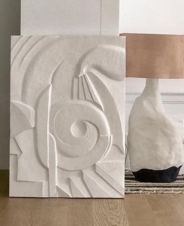 sculpture plâtre bas relief