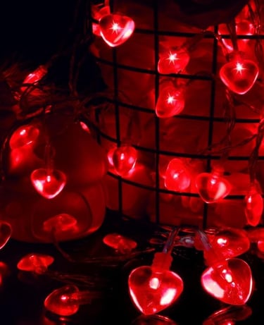 Luditek 14.5ft 40LED Valentines Day Decorations String Lights, Heart Shape Hanging Garland Valentine