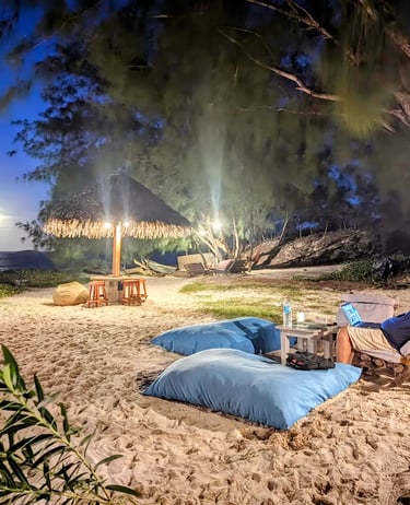 Wi-Fi Starlink disponible à Ocean Lodge sur la plage de la baie de Sakalava