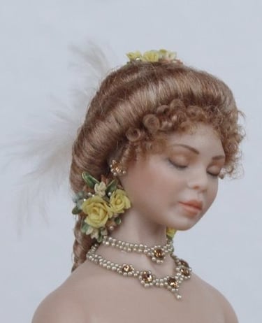 Category of just head molds for creating porcelain dollhouse dolls