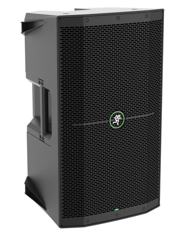 Altavoz activo Mackie Thump210 de 10 pulgadas, vista frontal en perspectiva