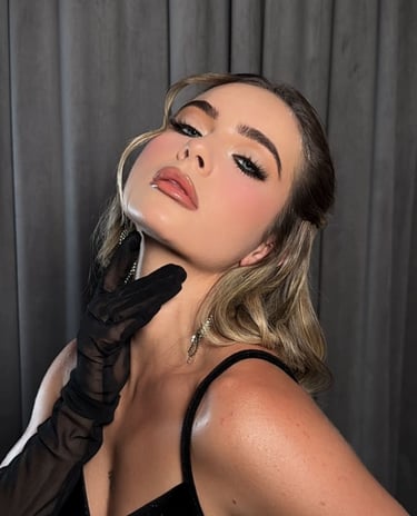 Maquillaje para certamen de belleza con acabado profesional