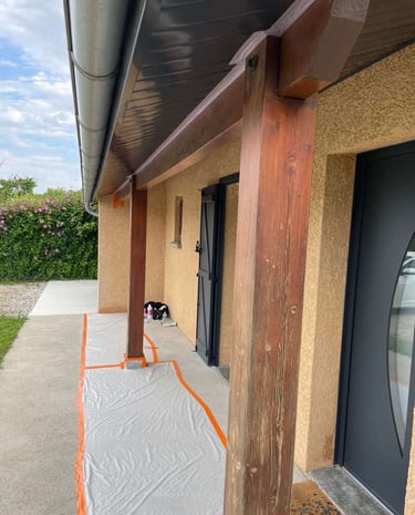 Peinture extérieure bois avant rénovation