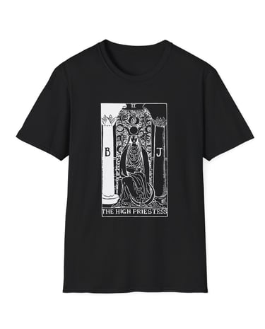 black and white the high priestess tarot t-shirt