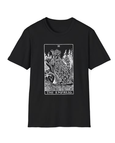 black and white the empress tarot t-shirt