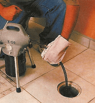 desentupimento com maquinário em ralo