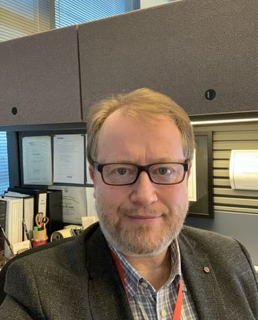 Contributing Author, Ian Candy