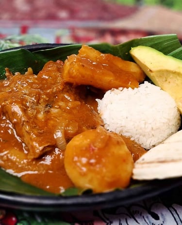 Sudado Calarqueño Restaurante El Hato de Evelio