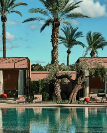 alt="piscine polyester maroc"