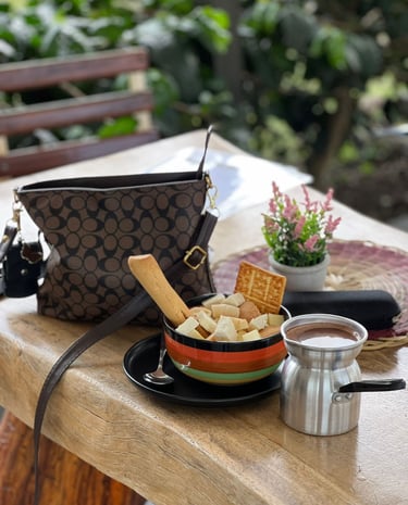 Migao con Chocolate Mirador Café del Río