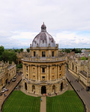 El histórico edificio de la biblioteca Radcliffe Camera de la Universidad de Oxford,