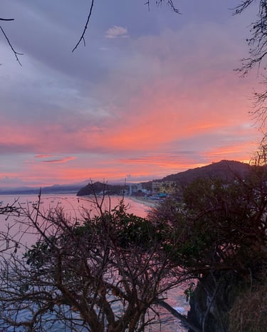 Vista panorámica del amanecer en Los Ayala, Riviera Nayarit
