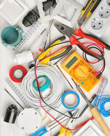 a bunch of electrical equipment that is on a table