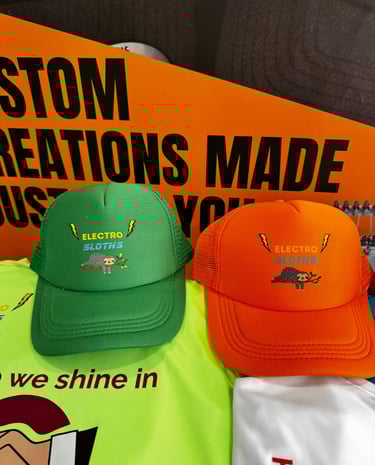 Printing hats gorras estampadas con tu logotipo with your logo