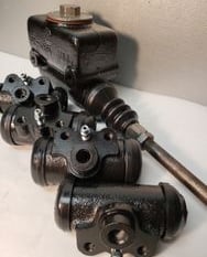 master cylinder rebuilding, stainless sleeving services, wheel cylinder rebuilding, cylinder bore sleeve, caliper rebuilding