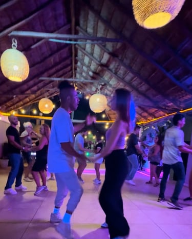 Bachata Class in Playa del Carmen México