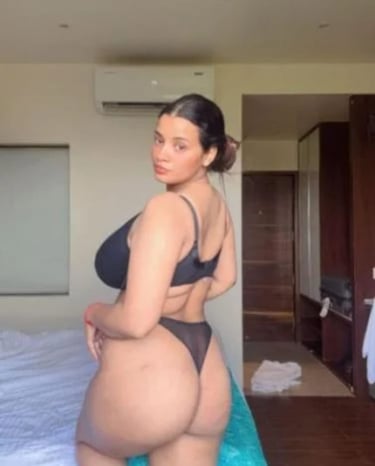 Mumbai Airport Escorts Service