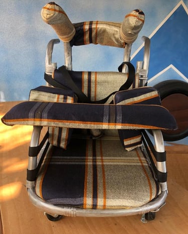 Limbfort wooden sitting frame