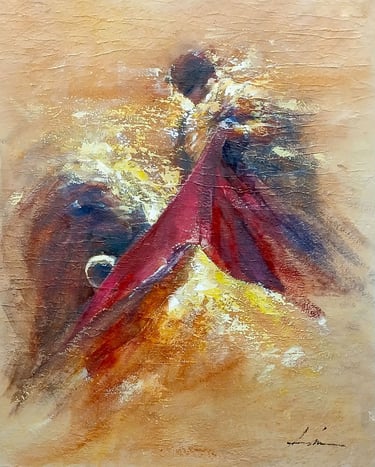Pintura al óleo con textura rugosa de un torero con capote rojo envuelto en una atmósfera de luces doradas y arena.