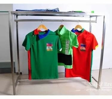 display rack for t shirts