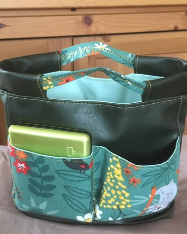 vue extérieure de l'organiseur de sac artisanal