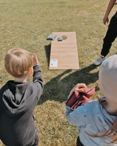 Cornhole žaidimas nuomai Klaipėdoje