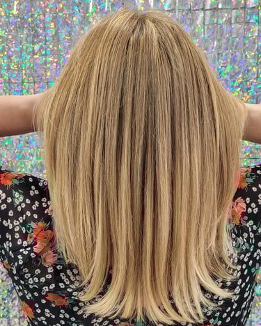 Straight golden blonde hair