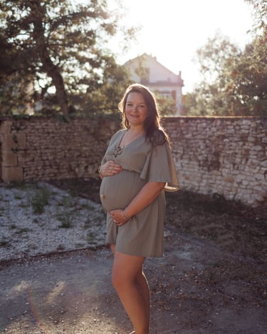 Photographe grossesse Bourges 18