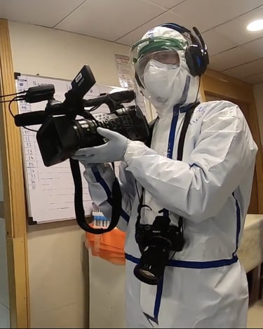 Musa Yawari shooting the documentary, "Inside Covid ICU" during covid 19 pandemic.