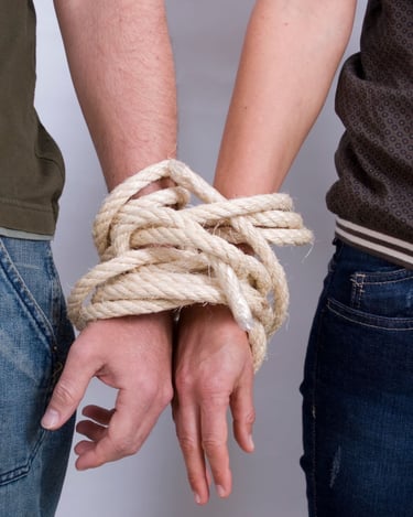 casal entrelaçado