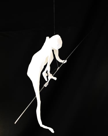 mobile sculpture papier personnage mouvement