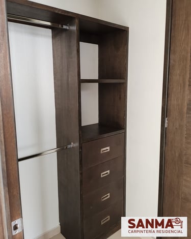 closet de madera fraccionamiento
