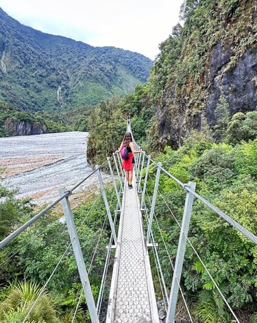 Puente colgante en Robert’s Point Track, Franz Josef