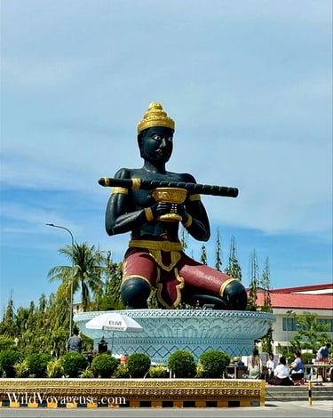 Statue de Ta Dambong à Battambang, Cambodge