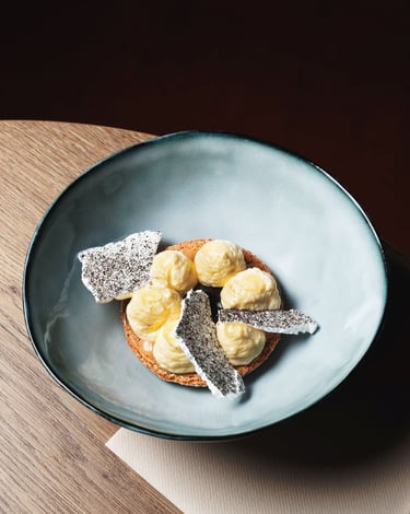 dessert creation du restaurant du domaine terre de mistral-thierry le moel photographe