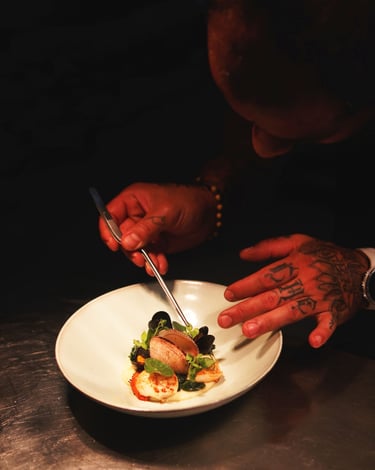 dressage par le chef du restaurant Le frelon d or-Thierry Le Moel Photographe