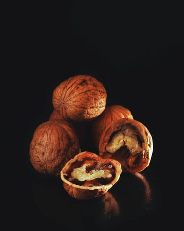 photographie de noix en lumiere naturelle-thierry le moel photographe