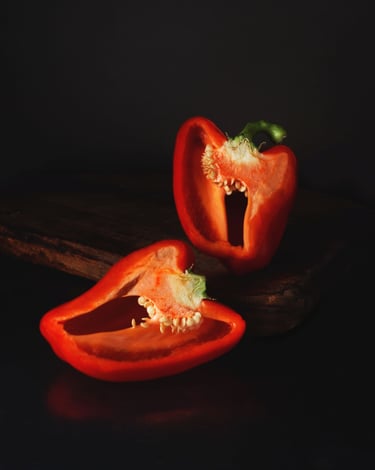 Photographie de Poivrons en clair-obscur-thierry le moel Photographe