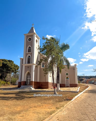 Igreja Matriz de Conselheiro Mata, distrito turistico de Diamantina MG