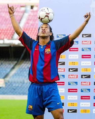 Freestyle Football at Ronaldinho's Presentation in Barcelona