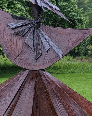 Nadine Ledru sculpture