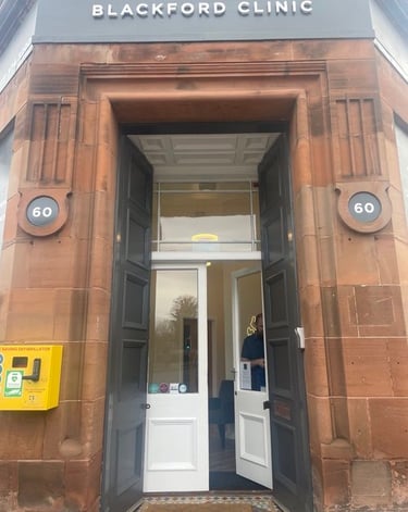 Exterior view of Blackford Clinic, where The Edinburgh Joint Injection Clinic is found