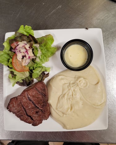 viande d 'aubrac viande locale rumsteak saignant à point bleu