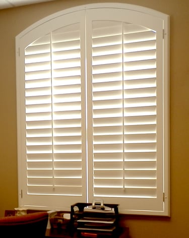 Arch Shutter eyebrow