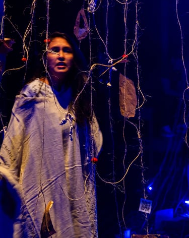 Performance-instalação Religare. Foto: Yasmin Alves