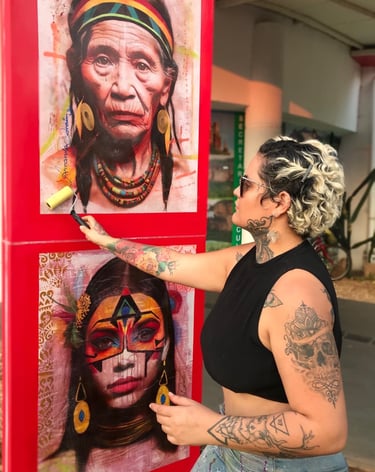 obras, inspiradas na natureza e cultura local, assinado por Amanda Amorim.
